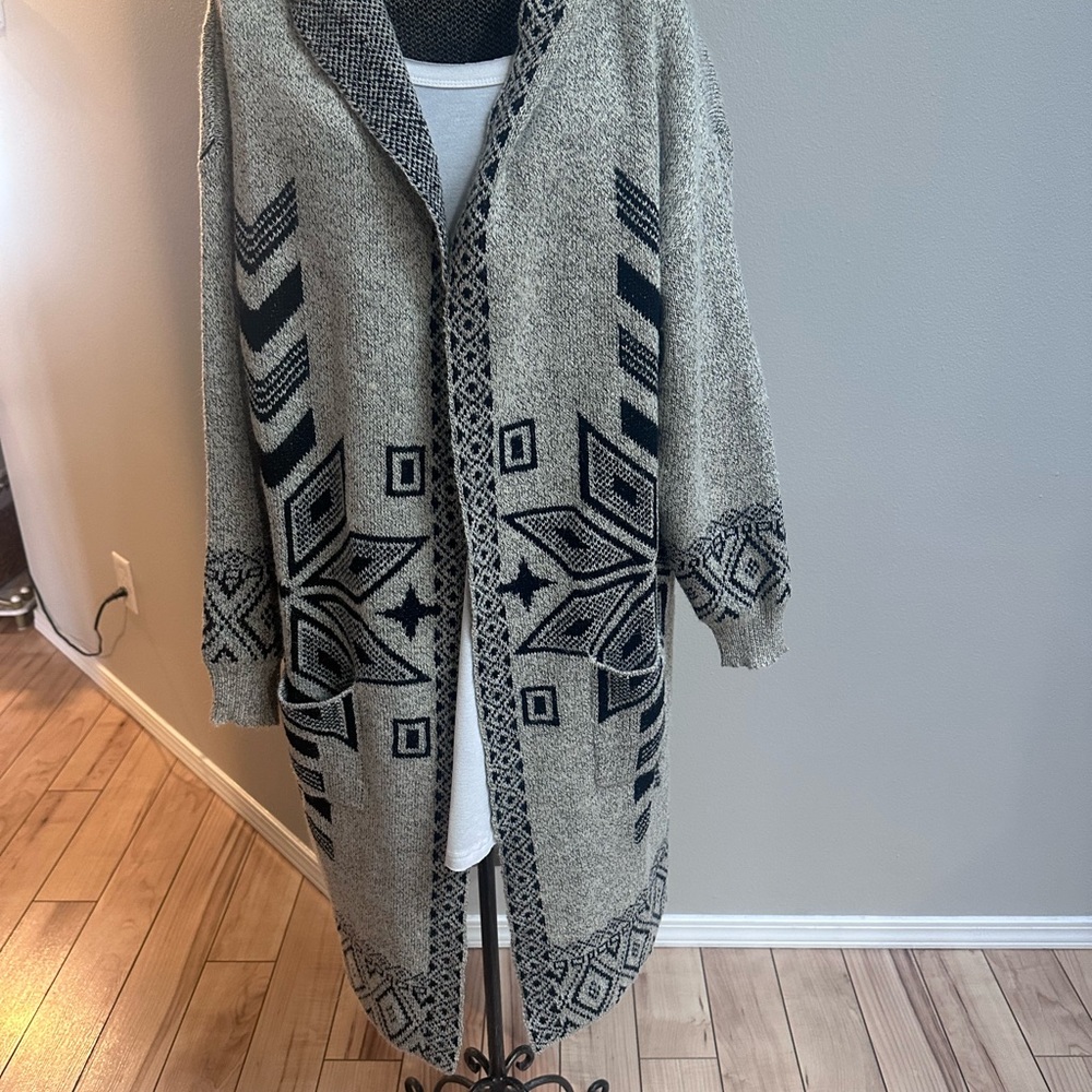 Gray and Black Patterned Cardigan